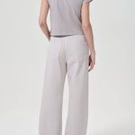 Low Curve Jean Soft Focus