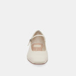 Reyes Flat Ivory Leather