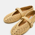 Alara Flat Natural Raffia