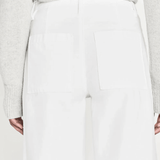 FRAME 70's Patch Pocket Crop Straight White