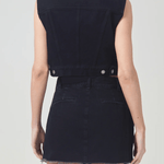 Leo Vest Smudge