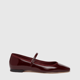 Jolie Flat