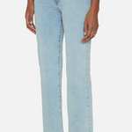 Le Sleek Straight Tribute
