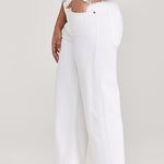 Harper Straight Crop Sour Cream