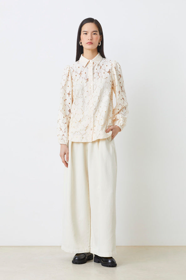 Lamour Lace Button Up Top Creme