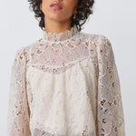 Lucia Cropped Lace Blouse Creme
