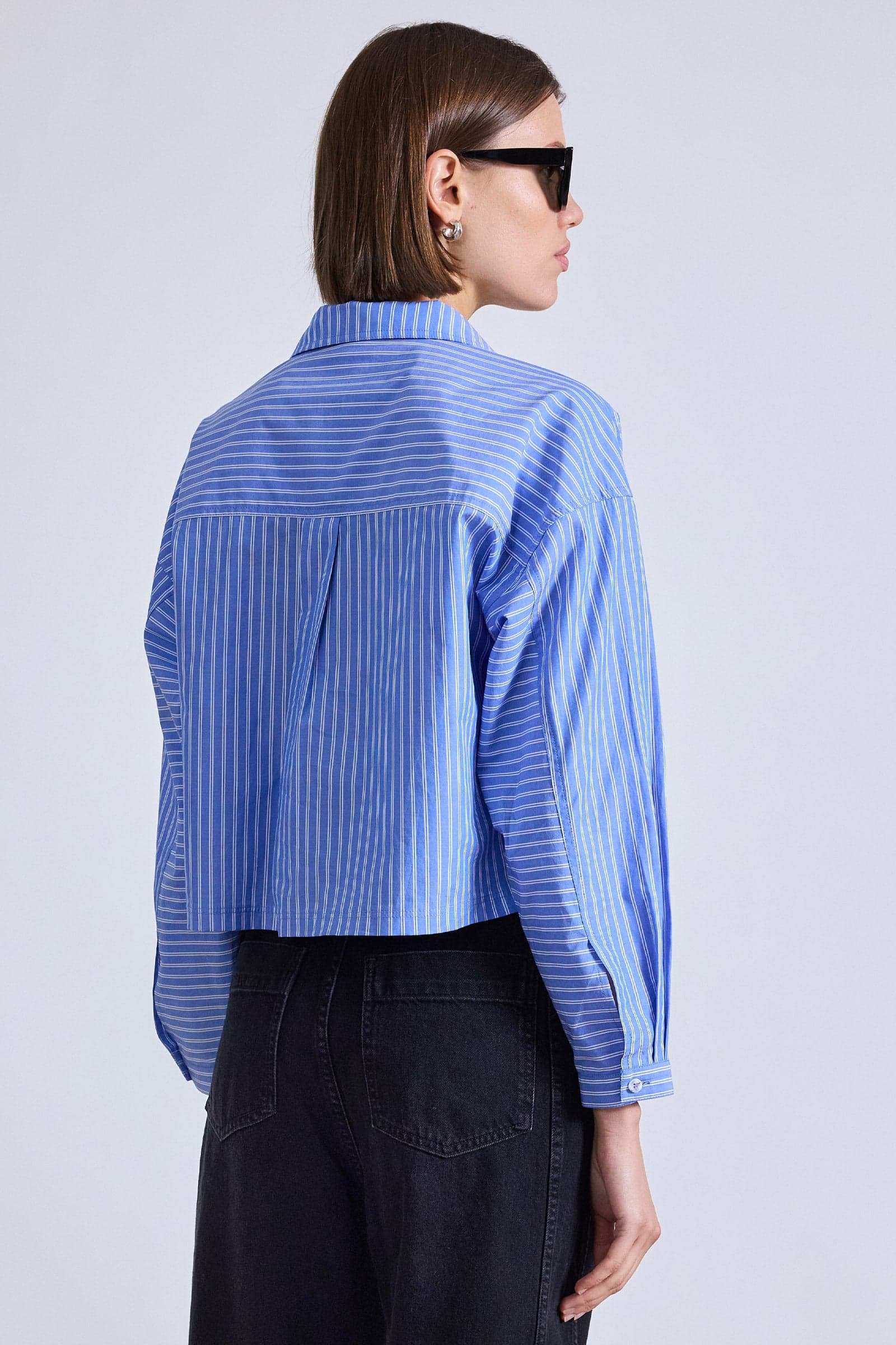 Cropped Kava Top Blue and Cream Stripe