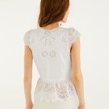 WHITE EMBROIDERY BLOUSE