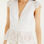 WHITE EMBROIDERY BLOUSE