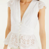 WHITE EMBROIDERY BLOUSE