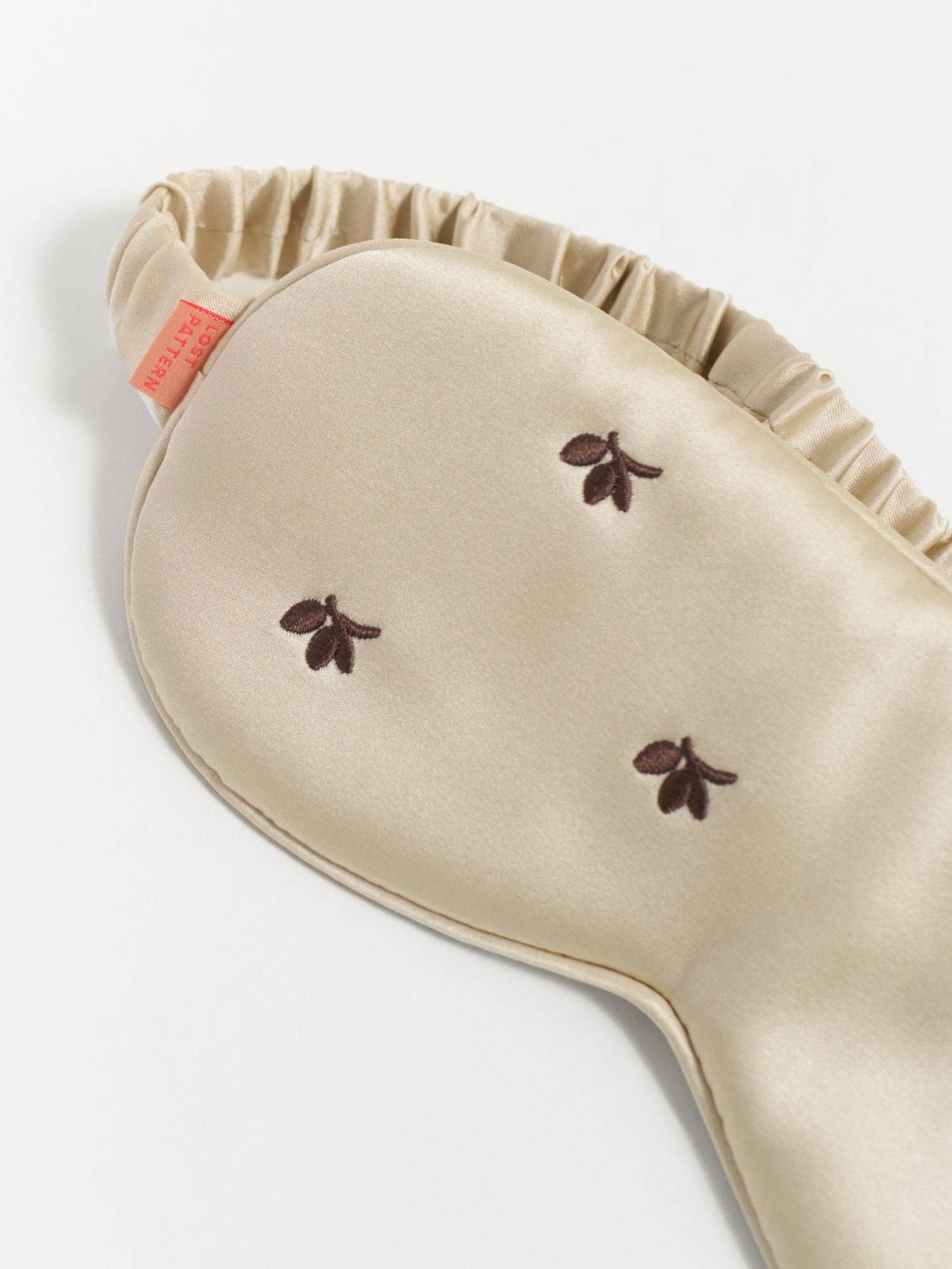 "Martini" Silk Sleep Eye Mask Champagne