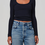 Rumi Scoop Neck Ribbed Tee Navy