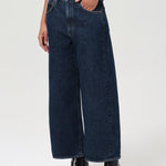 Low Curve Jean Crop Pendulum
