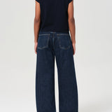 Low Curve Jean Crop Pendulum