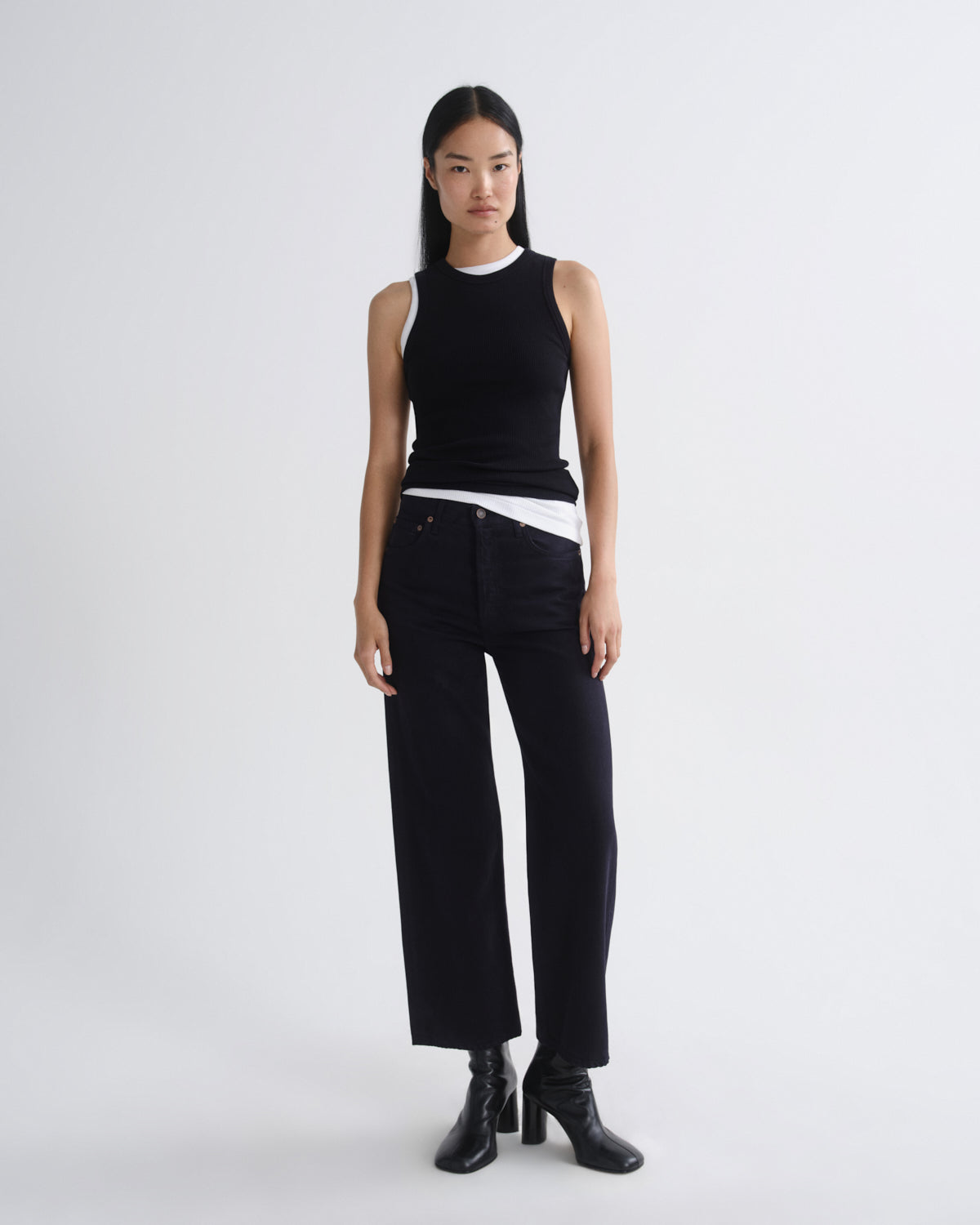 Ren Straight Jean in Obscura Blackened Navy
