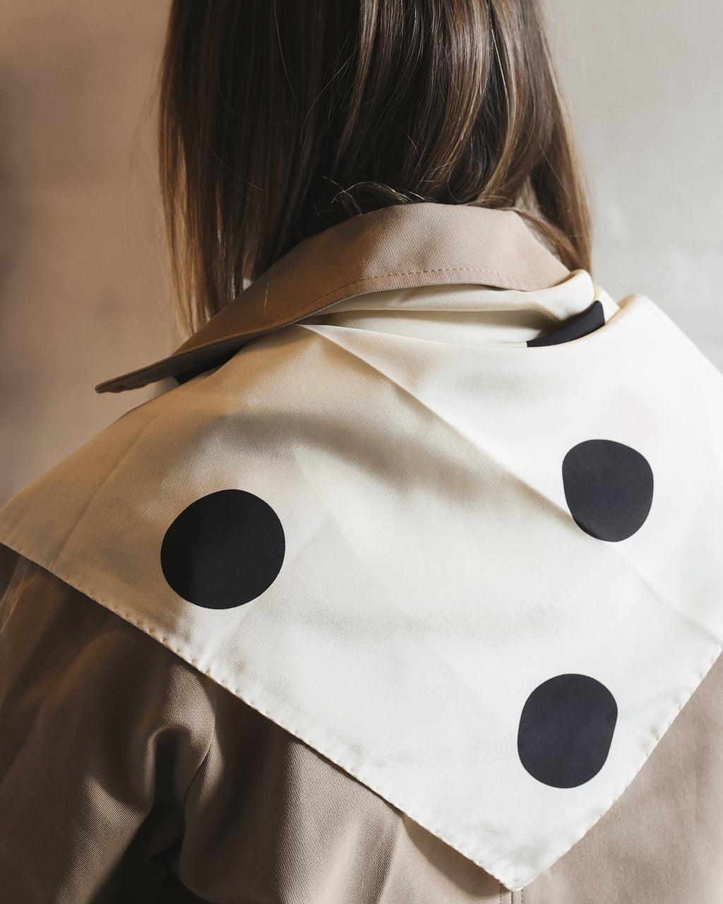 Pois Scarf Cream