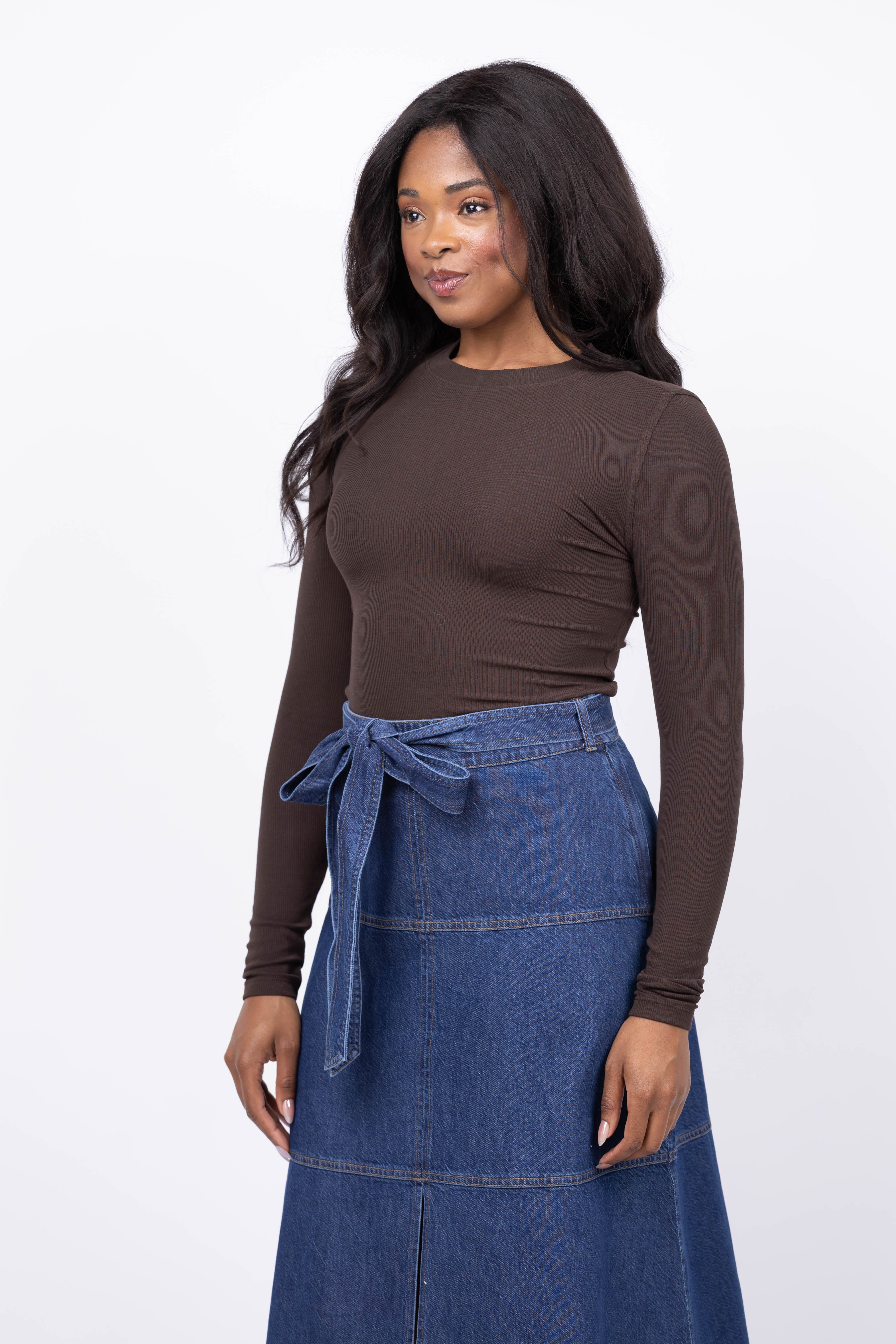 The Long Sleeve Rib Crew Coffee Brown