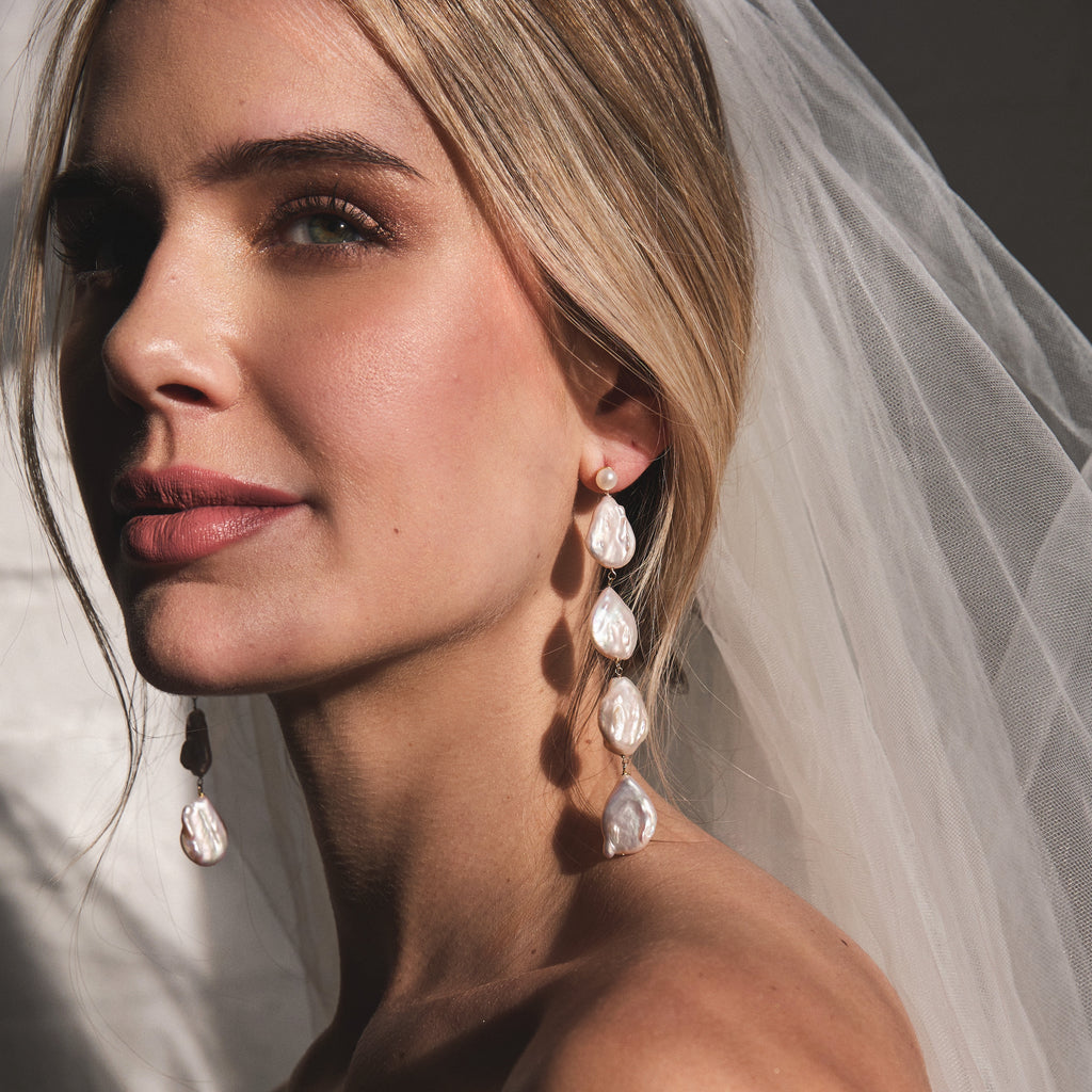 Elowen Pearl Earrings Gold