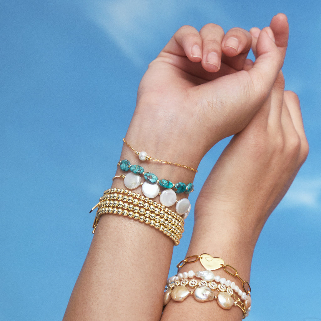 Lucia Pearl Pull Tie Bracelet Gold