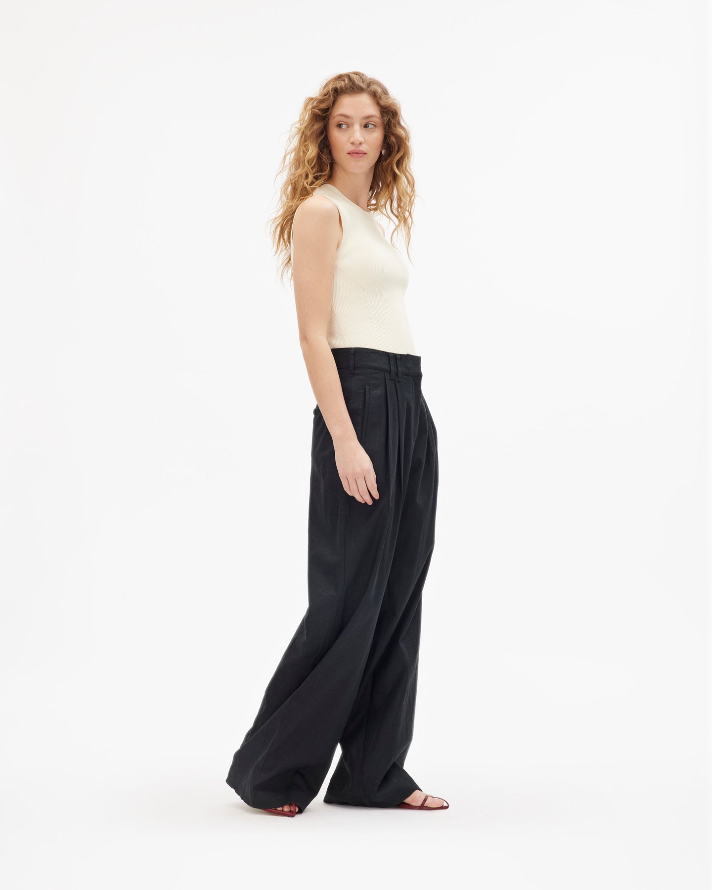 Jodi Pant Black