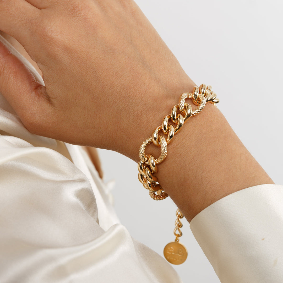Lana Bracelet Gold