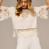 Mia Short White