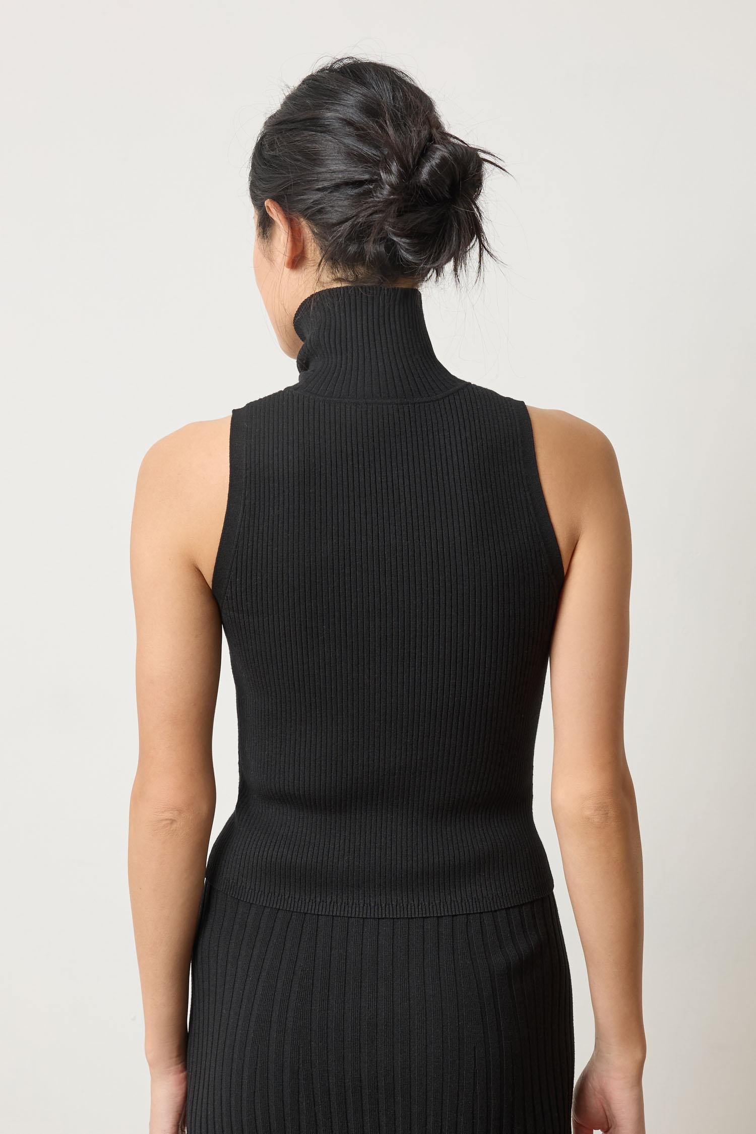 Rib Turtleneck Shell Sweater Black
