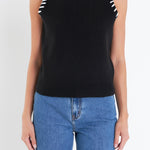 Black and White Detail Muscle Knit