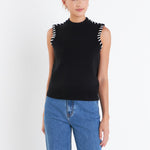 Black and White Detail Muscle Knit