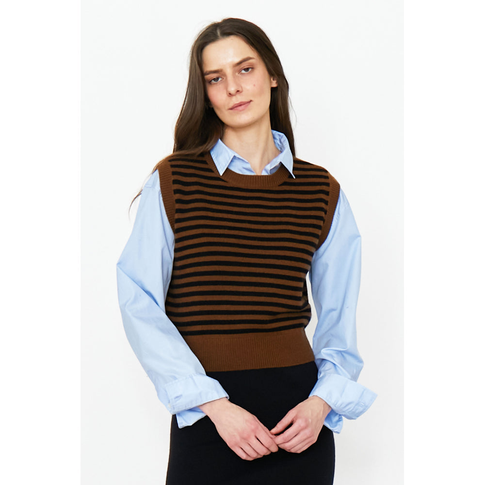 The Sam Vicuna/Black