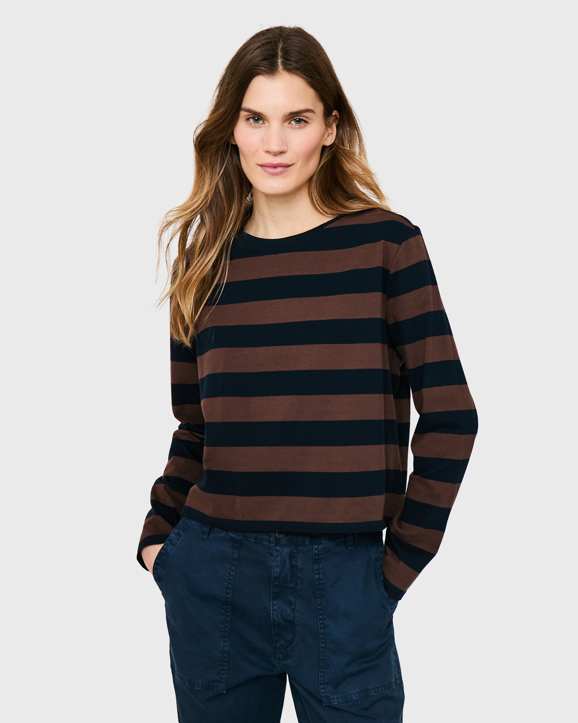 The Venice Long Sleeve Coffee/Navy