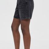 Dame Short Hitch (Black) Clean Hem