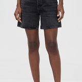 Dame Short Hitch (Black) Clean Hem