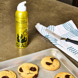 “Frizzle” Spray : 1 Can