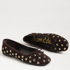 Alie Stud Flat
