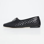 Jada Flats Black Closed Woven Calf
