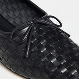 Jada Flats Black Closed Woven Calf