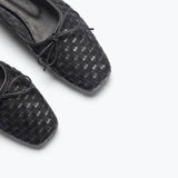 Jada Flats Black Closed Woven Calf