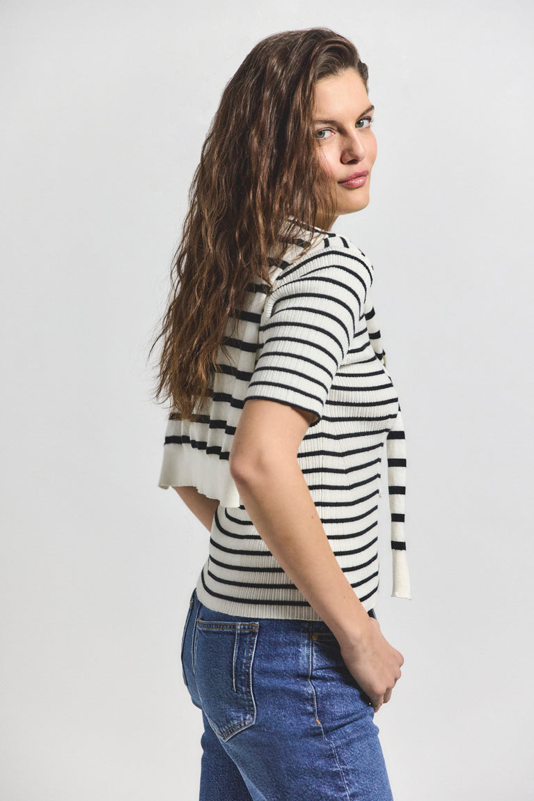 Twain Short Sleeve Pre Styled Sweater Black and White